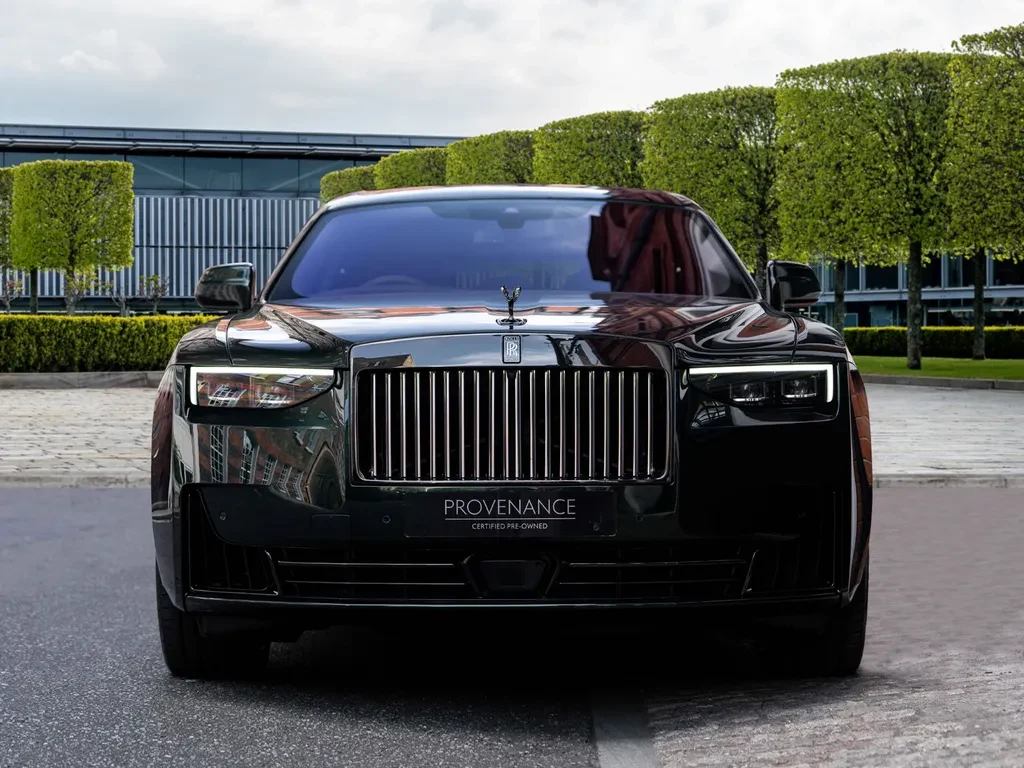 Rolls-Royce Ghost Series II, 6/10
