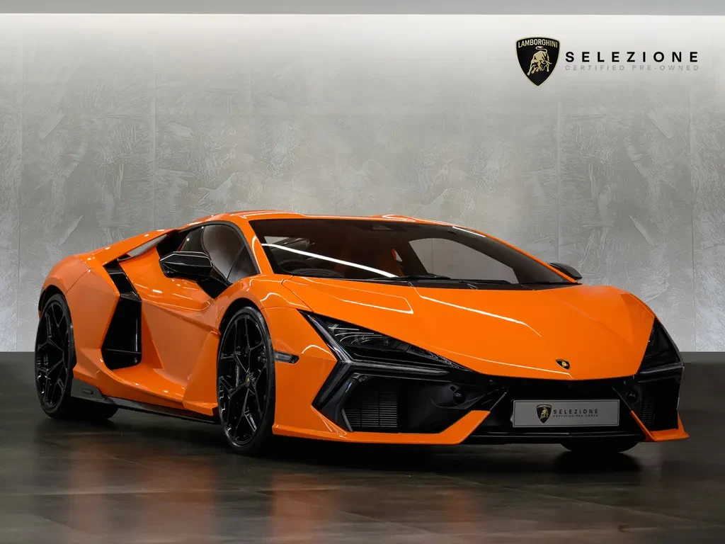 Lamborghini Revuelto, full-car front three-quarter view.