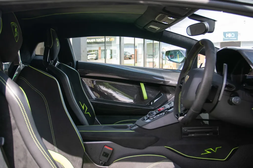 Lamborghini Aventador, 10/10