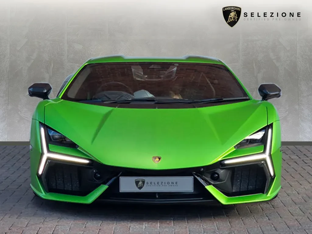 Lamborghini Revuelto, 5/10