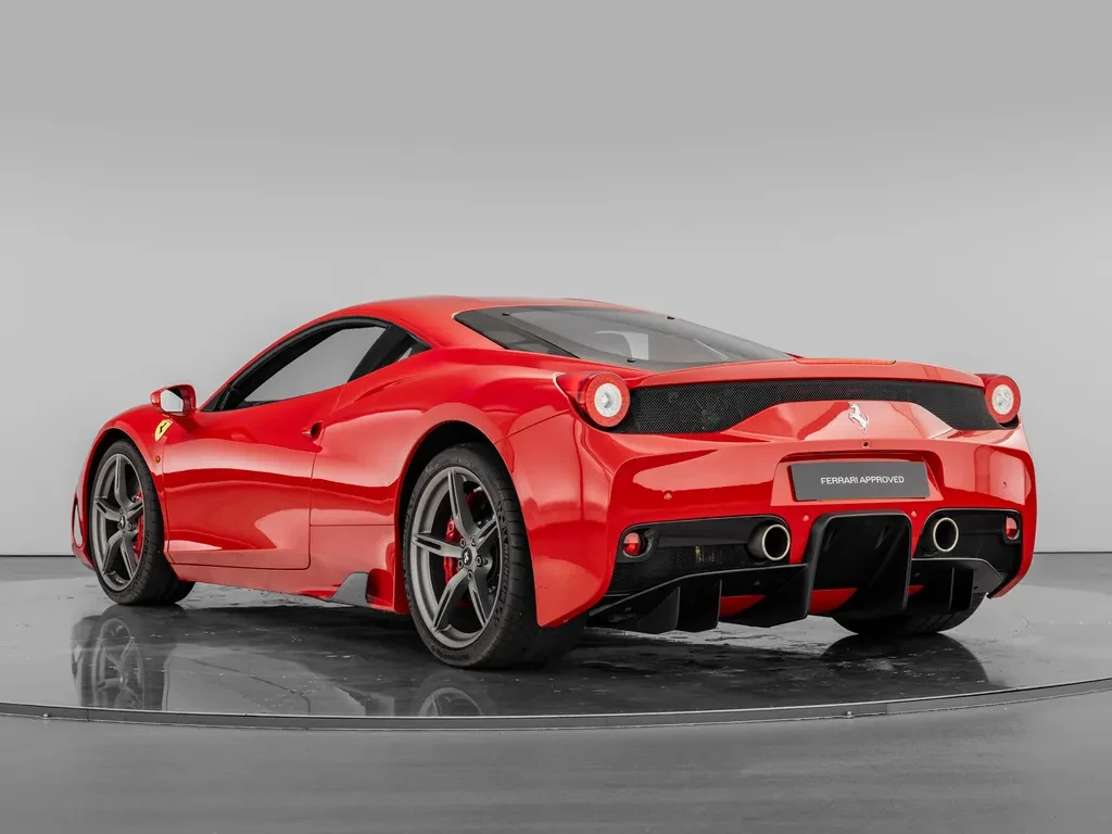 Ferrari 458 Speciale, 5/10
