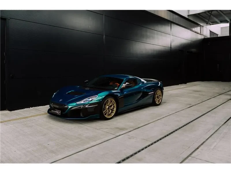 Rimac Nevera, 6/10