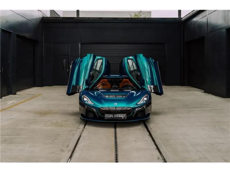Rimac Nevera, 9/10