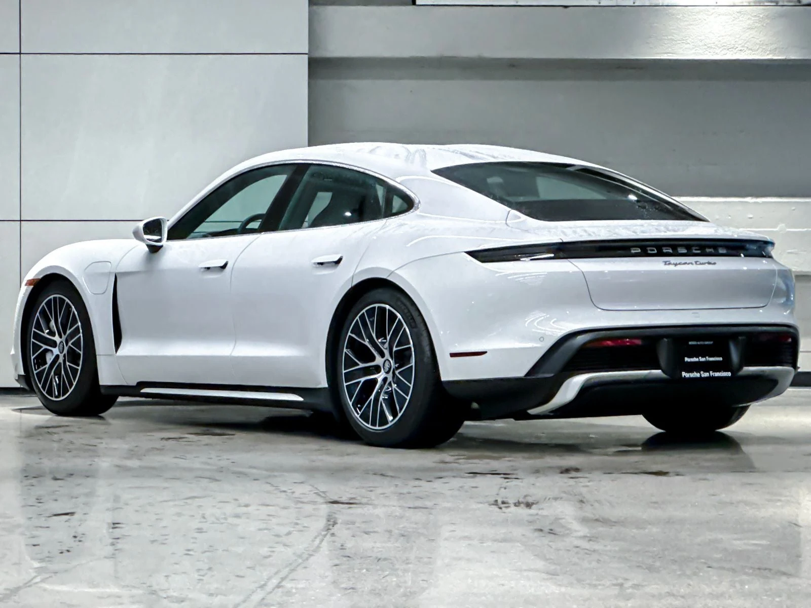2024 Porsche Taycan Turbo (Original Version), 3/20