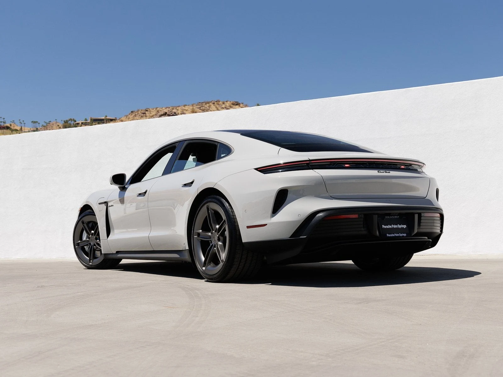 2025 Porsche Taycan Turbo (2025 Update), 3/20