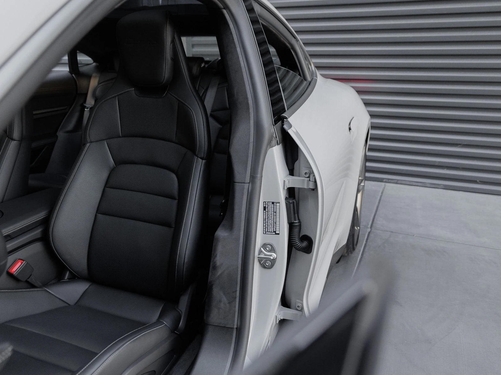 2025 Porsche Taycan Turbo (2025 Update), 5/20