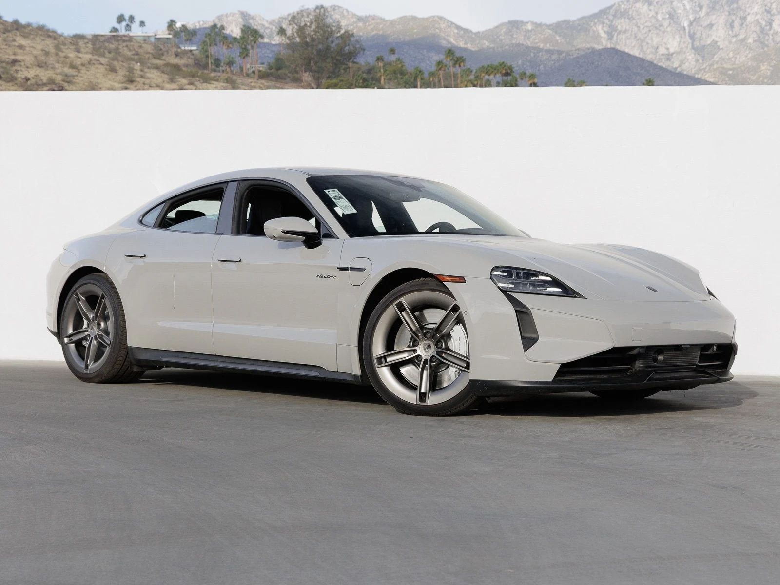 2025 Porsche Taycan Turbo (2025 Update), 9/20