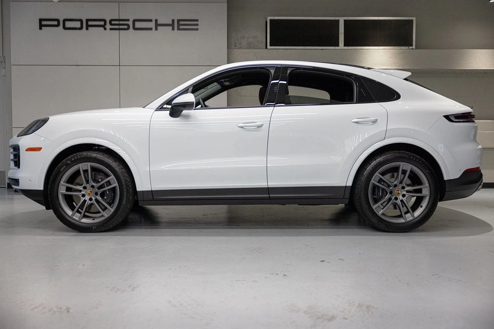 2024 Porsche Cayenne Coupé (3rd Generation), 10/20