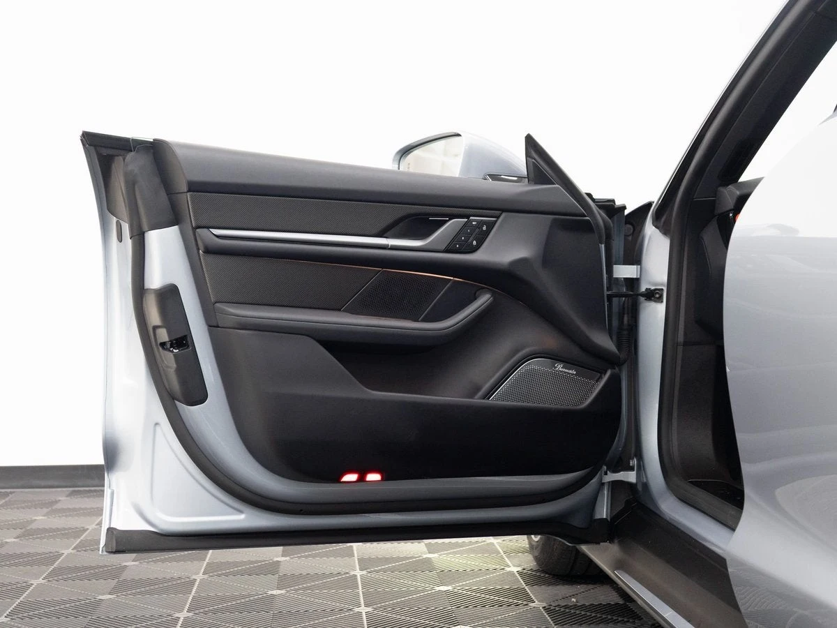 2025 Porsche Taycan 4S (2025 Update), 14/20