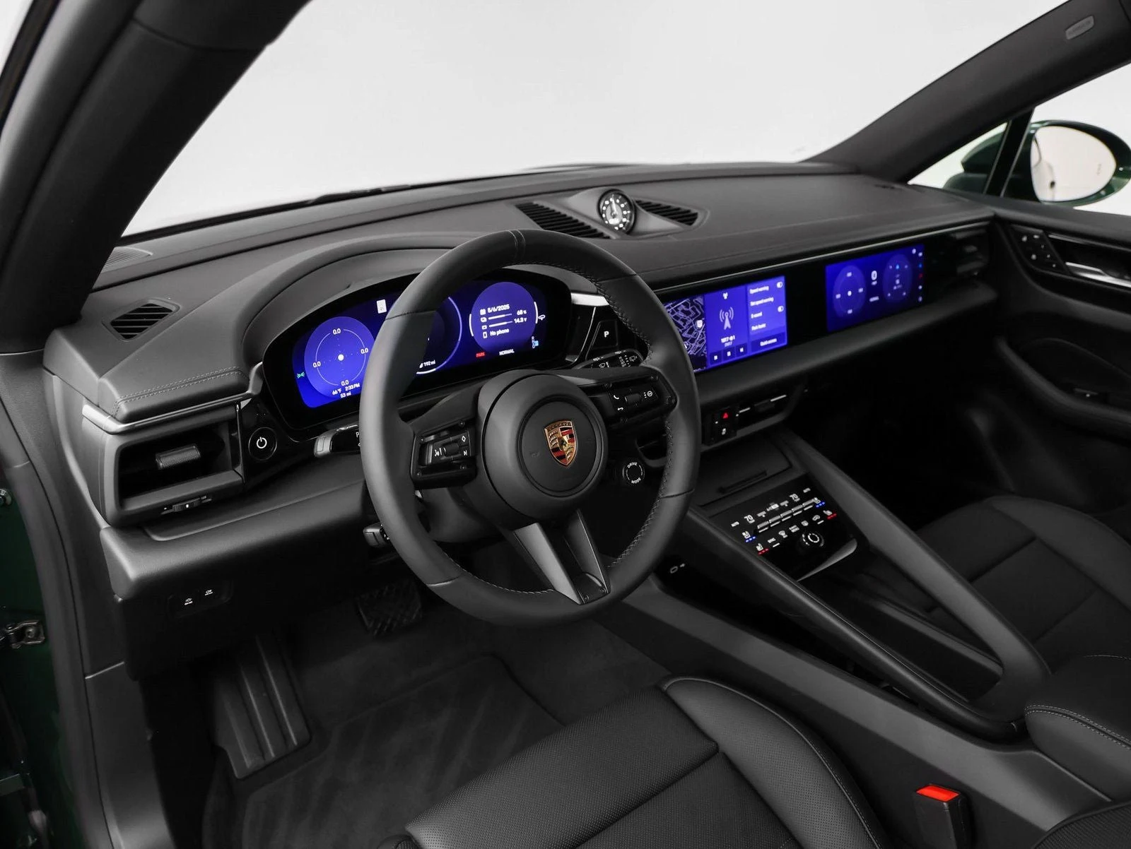 2025 Porsche Macan 4 Electric (XAB), 4/20