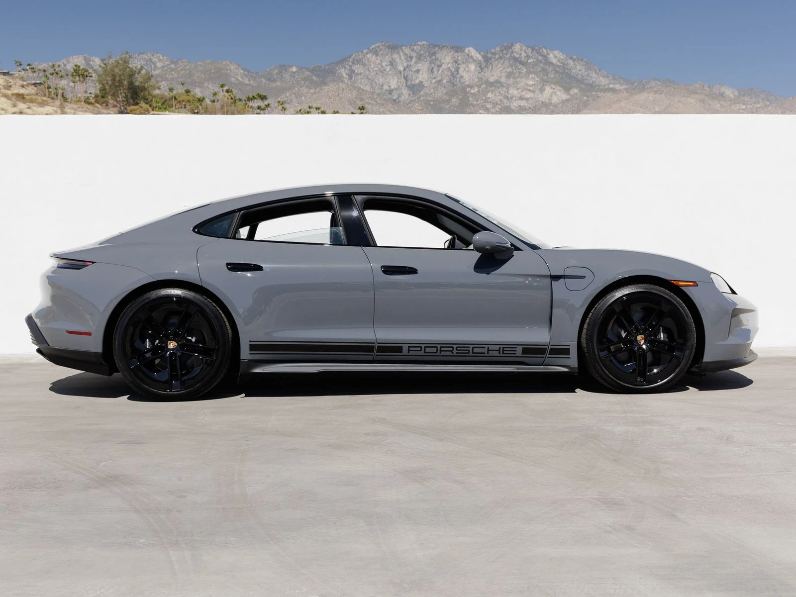 2025 Porsche Taycan 4 Sedan (2025 Update), 8/20