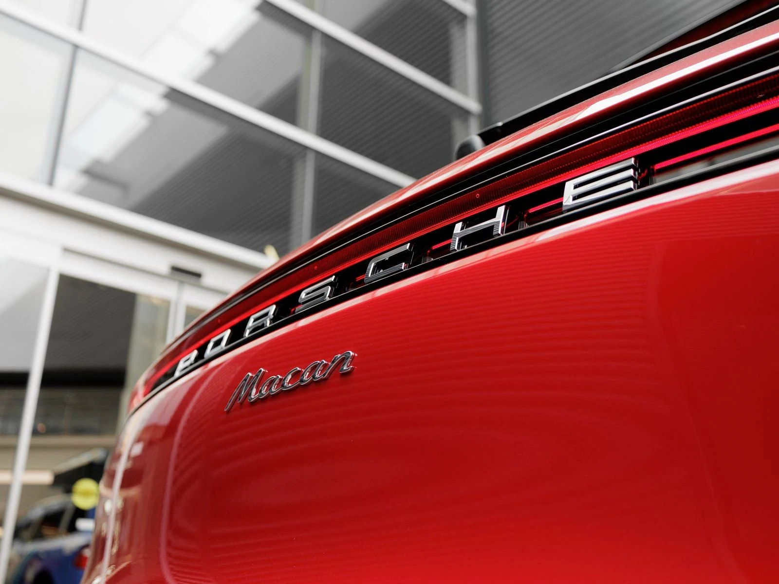 2025 Porsche Macan (95B), 17/20