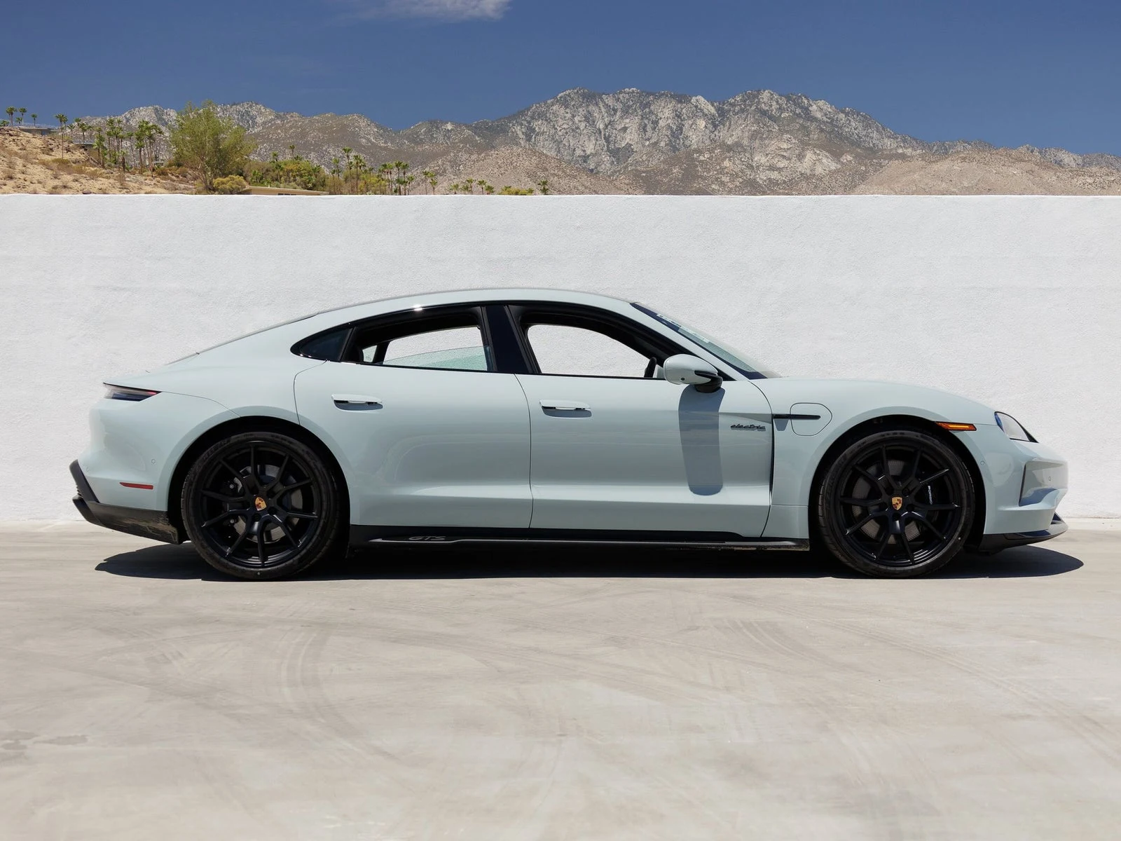 2025 Porsche Taycan GTS (2025 Update), 8/20