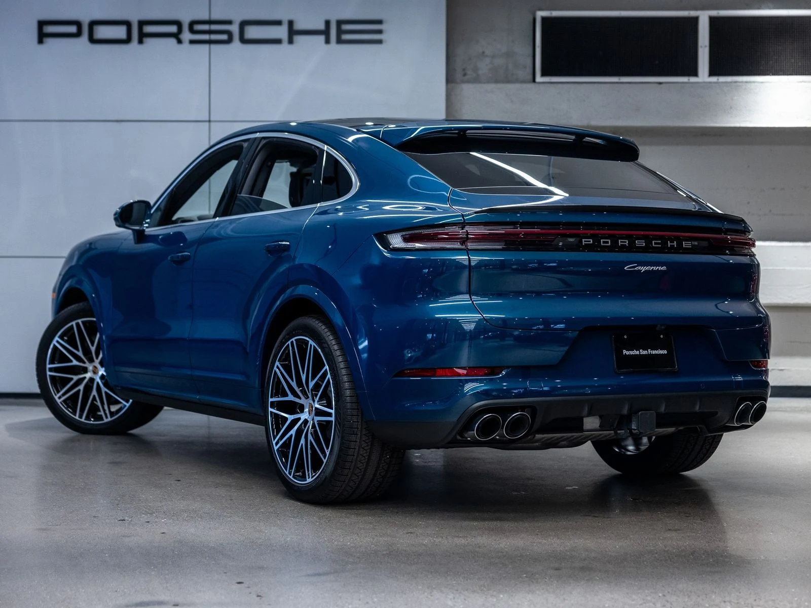 2025 Porsche Cayenne Coupé (3rd Generation), 3/20