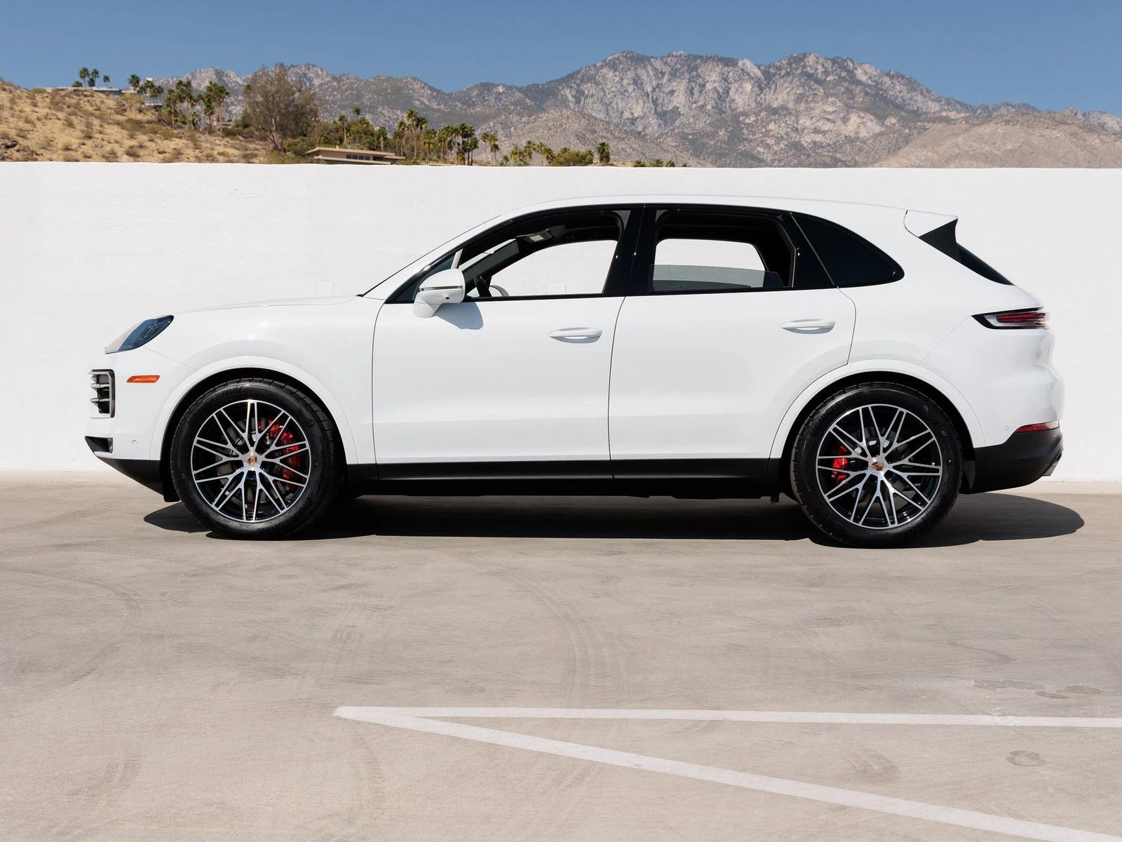 2025 Porsche Cayenne S (3rd Generation), 2/20