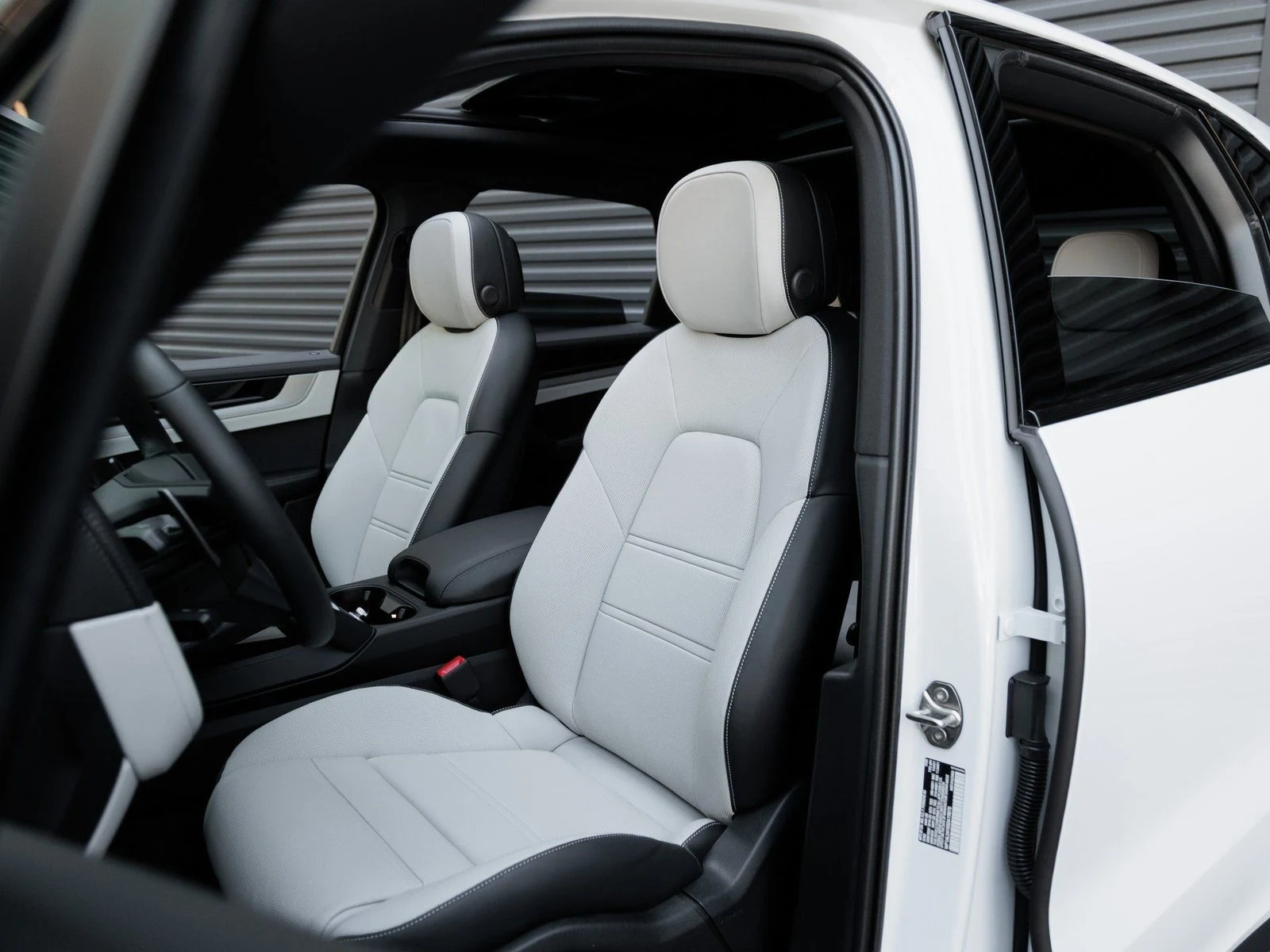 2025 Porsche Cayenne S (3rd Generation), 5/20