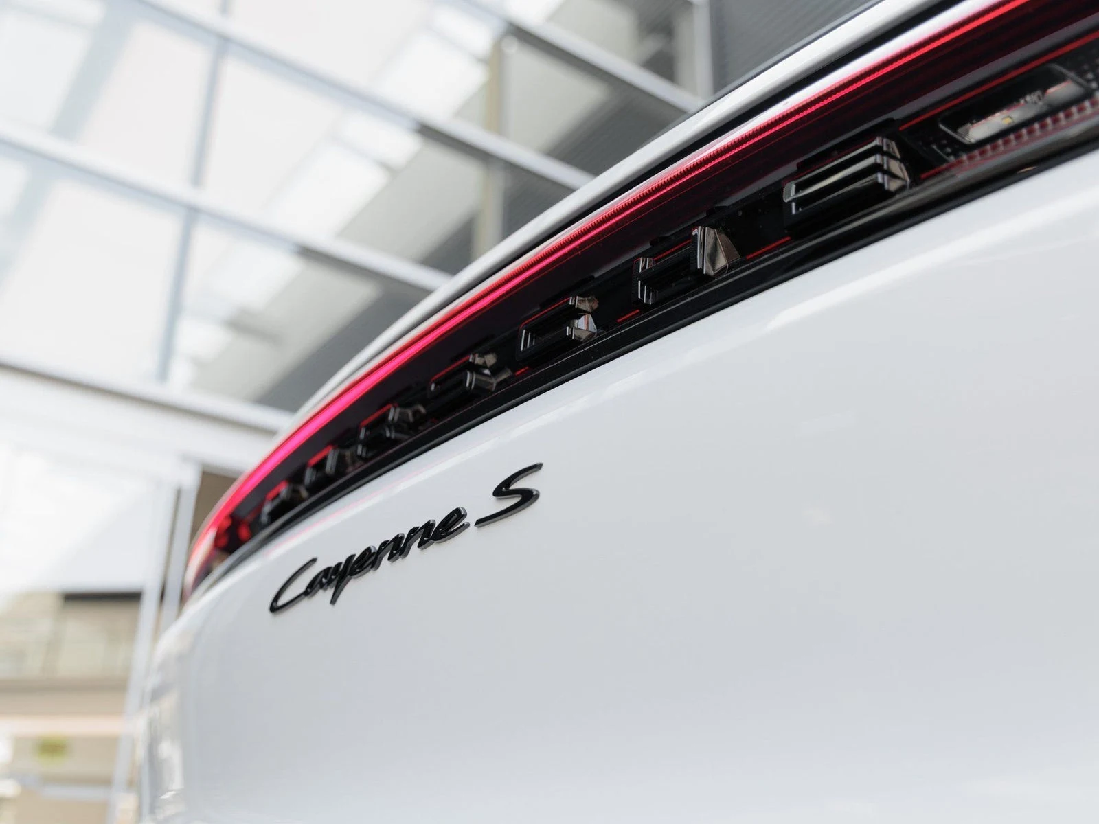 2025 Porsche Cayenne S (3rd Generation), 19/20