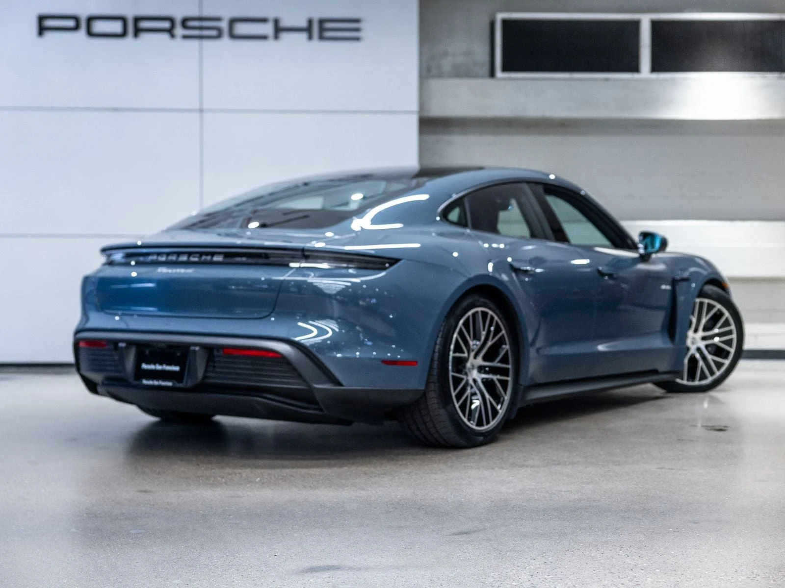 2025 Porsche Taycan 4 Sedan (2025 Update), 8/20
