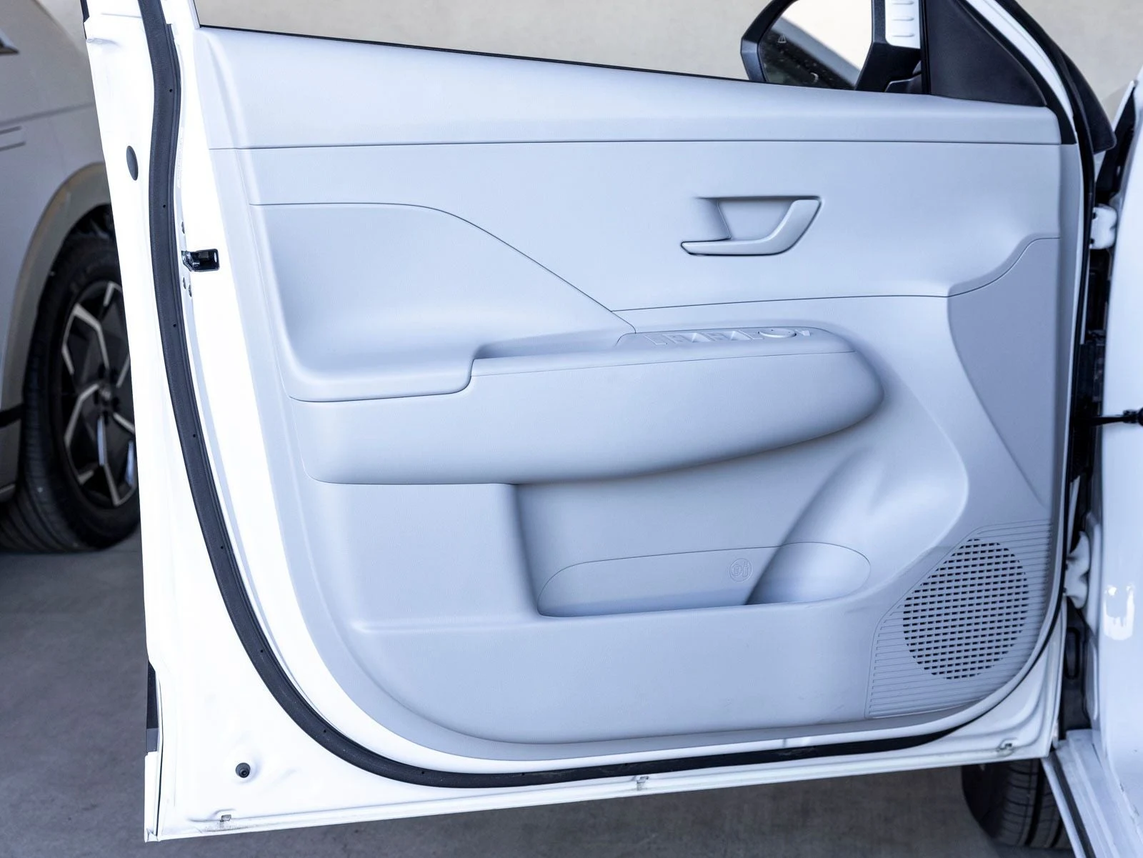 2025 Hyundai Kona Electric SEL (SX2), 9/20