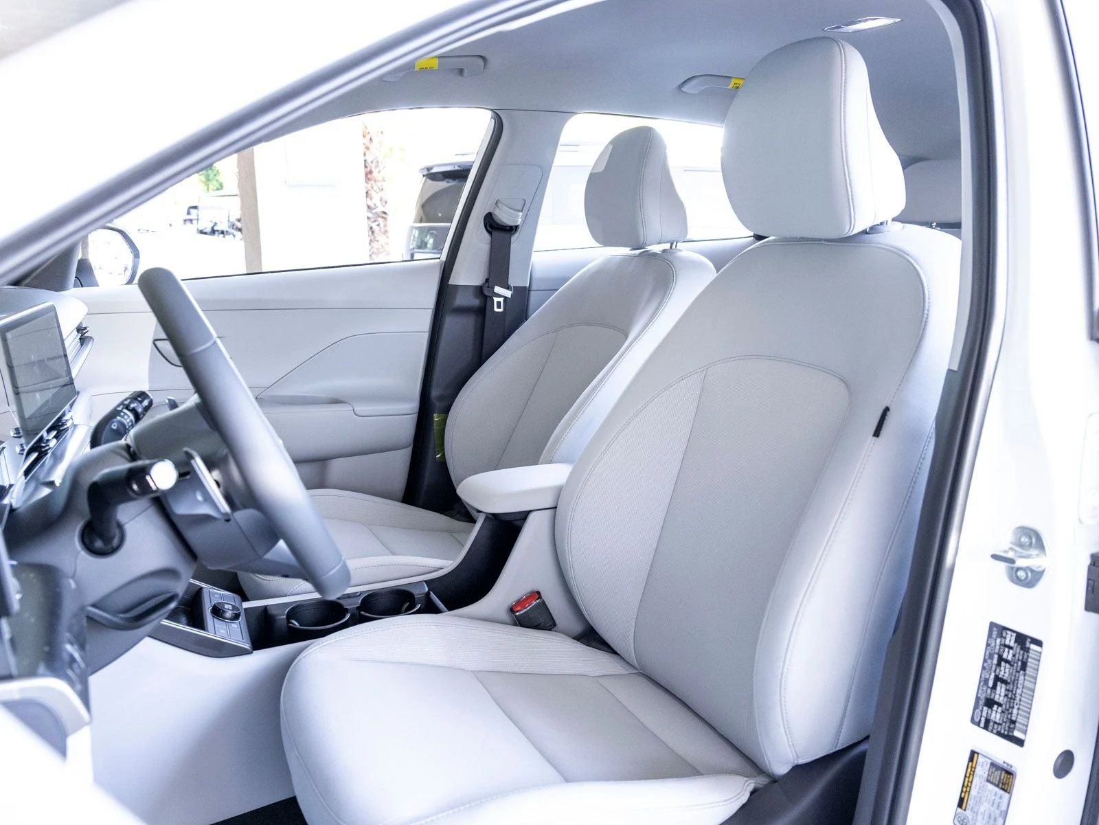 2025 Hyundai Kona Electric SEL (SX2), 15/20
