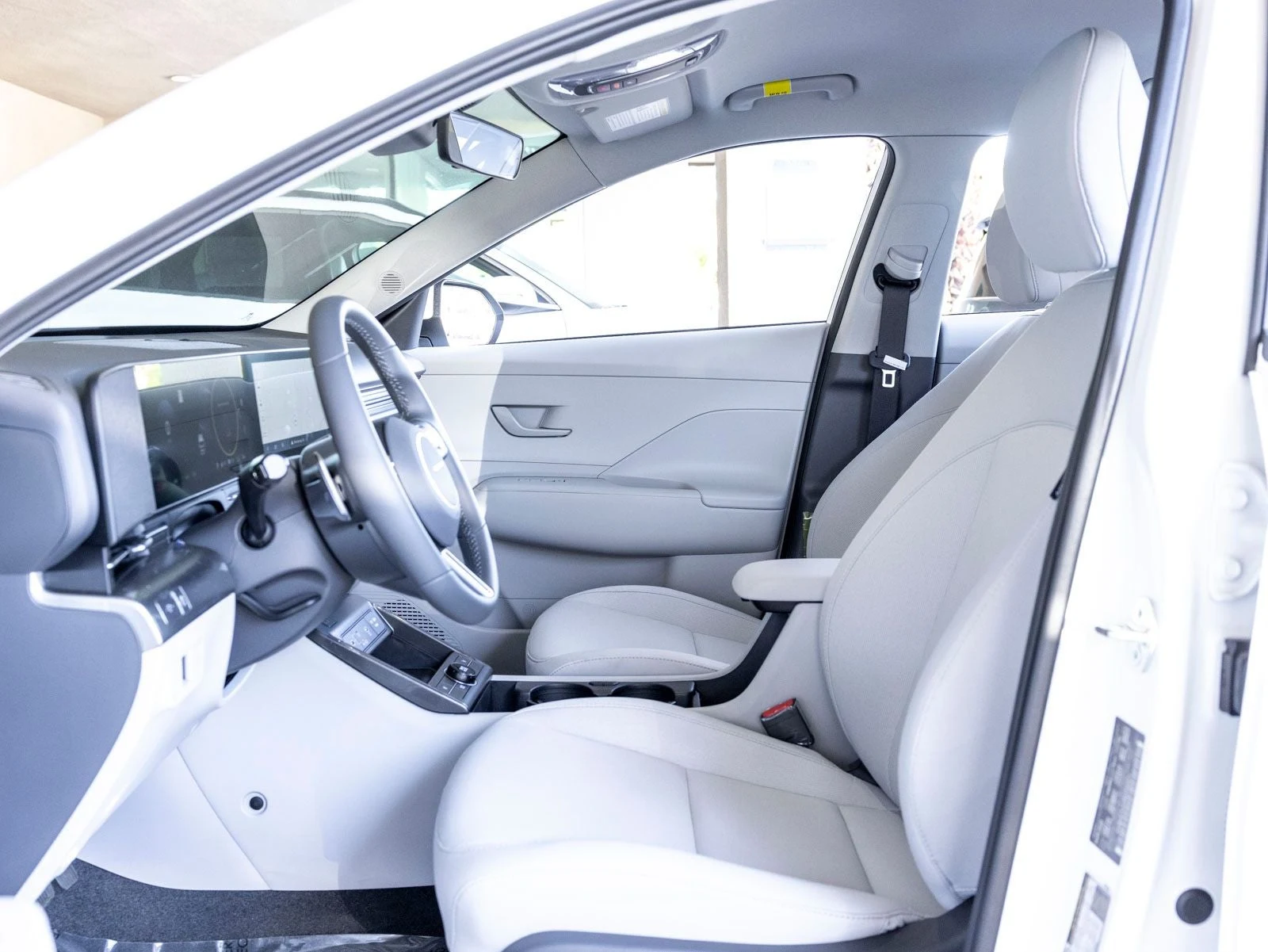 2025 Hyundai Kona Electric SEL (SX2), 16/20