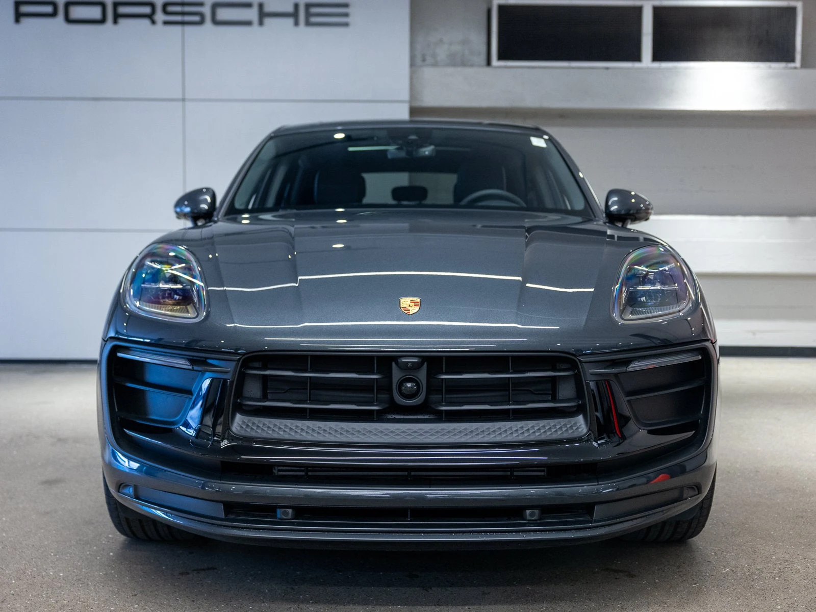 2025 Porsche Macan (95B), 11/20