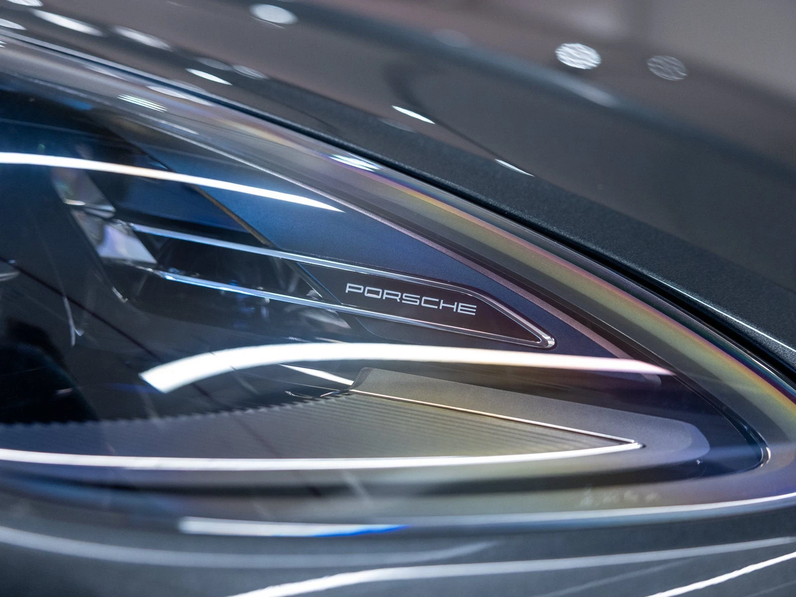 2025 Porsche Macan (95B), 14/20