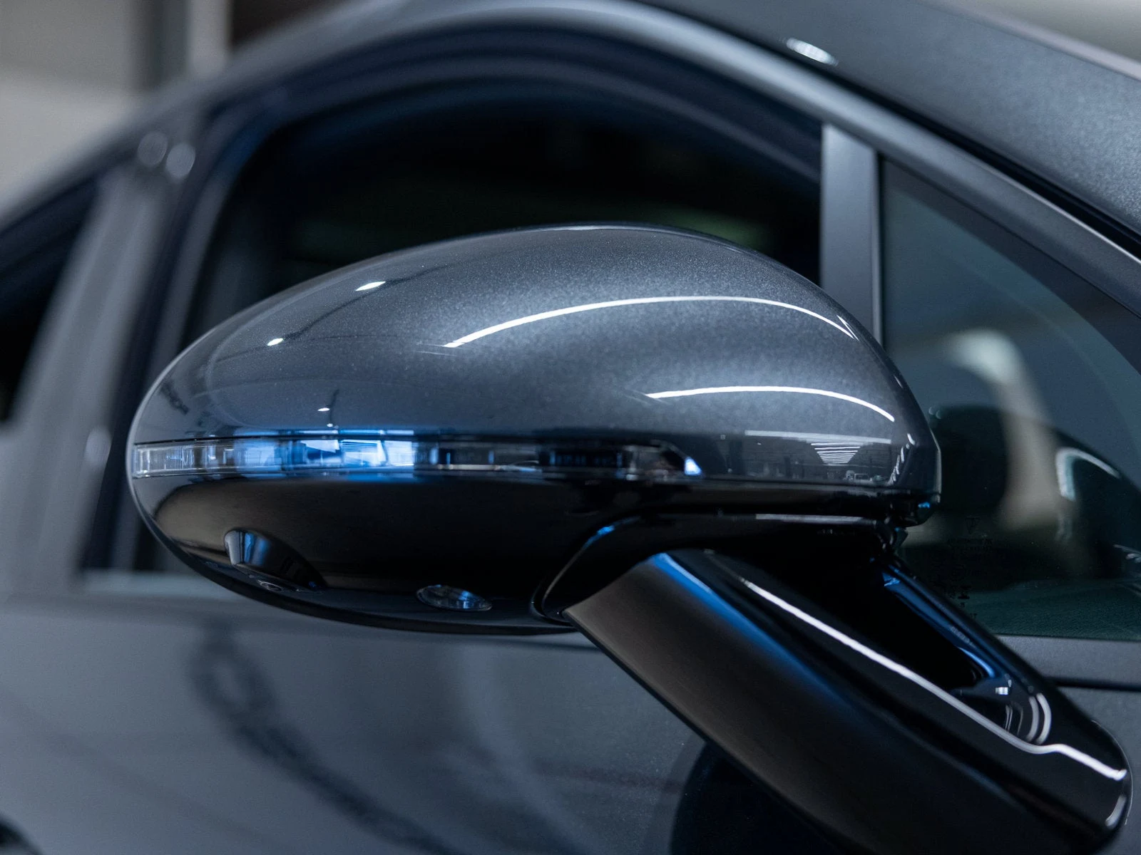 2025 Porsche Macan (95B), 15/20
