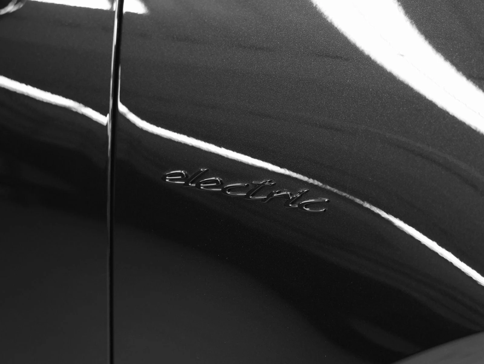 2025 Porsche Macan Turbo Electric (XAB), 14/20