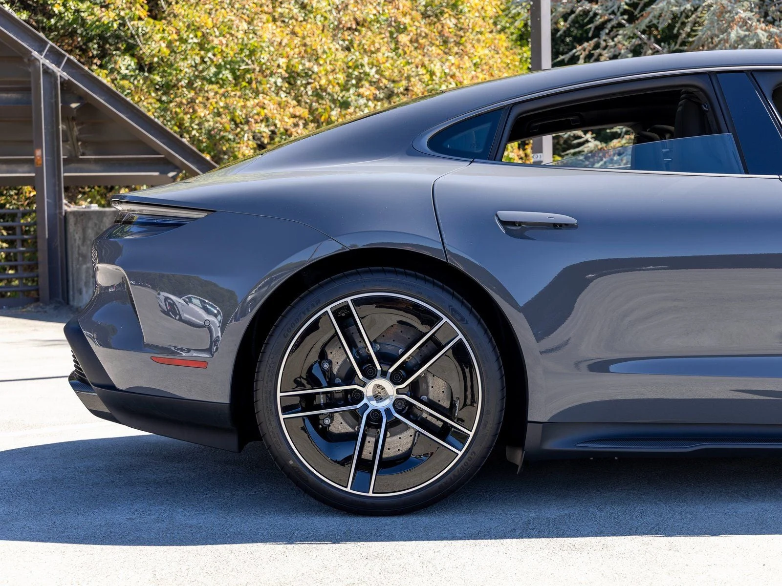 2025 Porsche Taycan Turbo S (2025 Update), 10/20