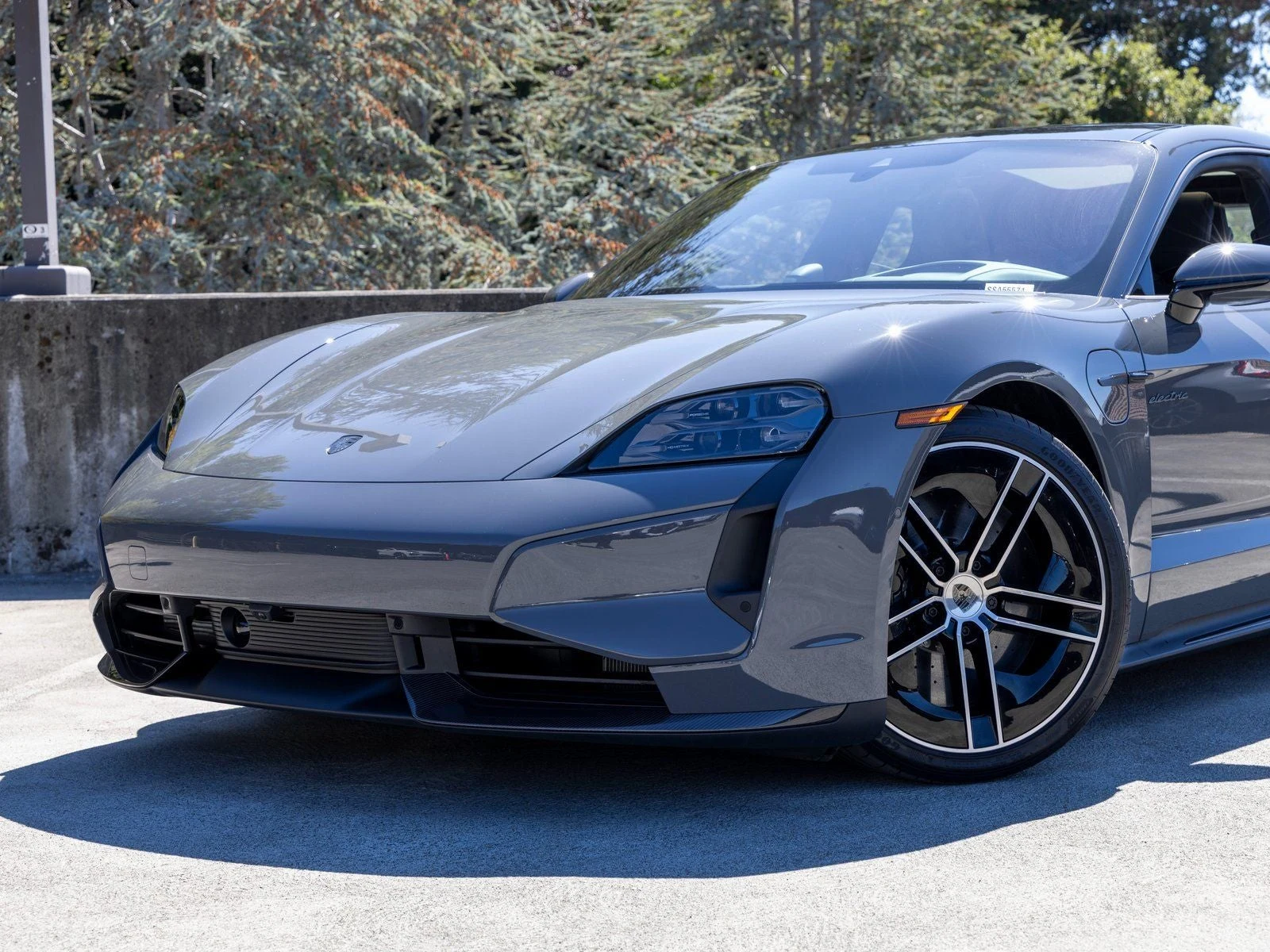 2025 Porsche Taycan Turbo S (2025 Update), 16/20