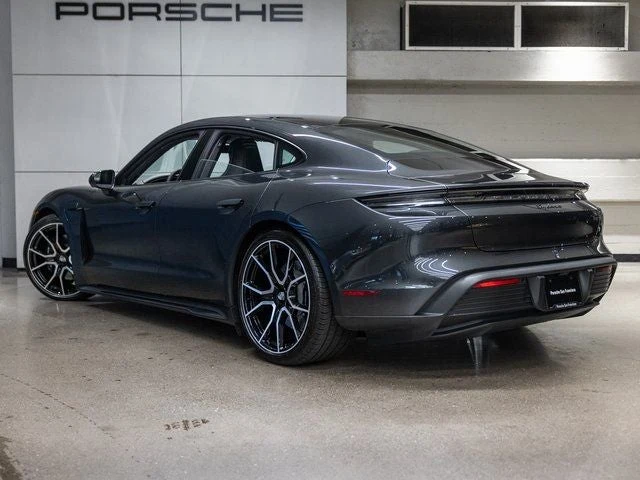 2025 Porsche Taycan 4 Sedan (2025 Update), 3/20