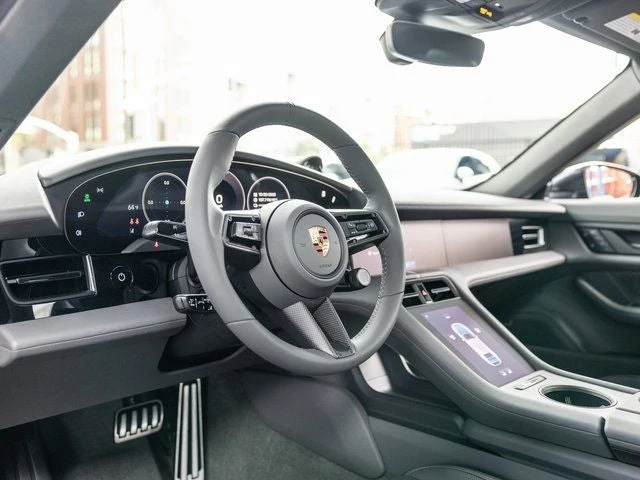 2025 Porsche Taycan 4 Sedan (2025 Update), 4/20