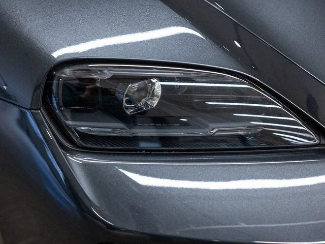 2025 Porsche Taycan 4 Sedan (2025 Update), 10/20