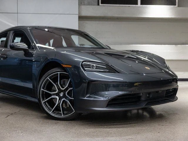 2025 Porsche Taycan 4 Sedan (2025 Update), 13/20