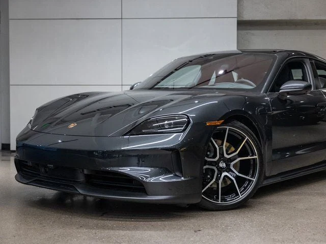 2025 Porsche Taycan 4 Sedan (2025 Update), 15/20