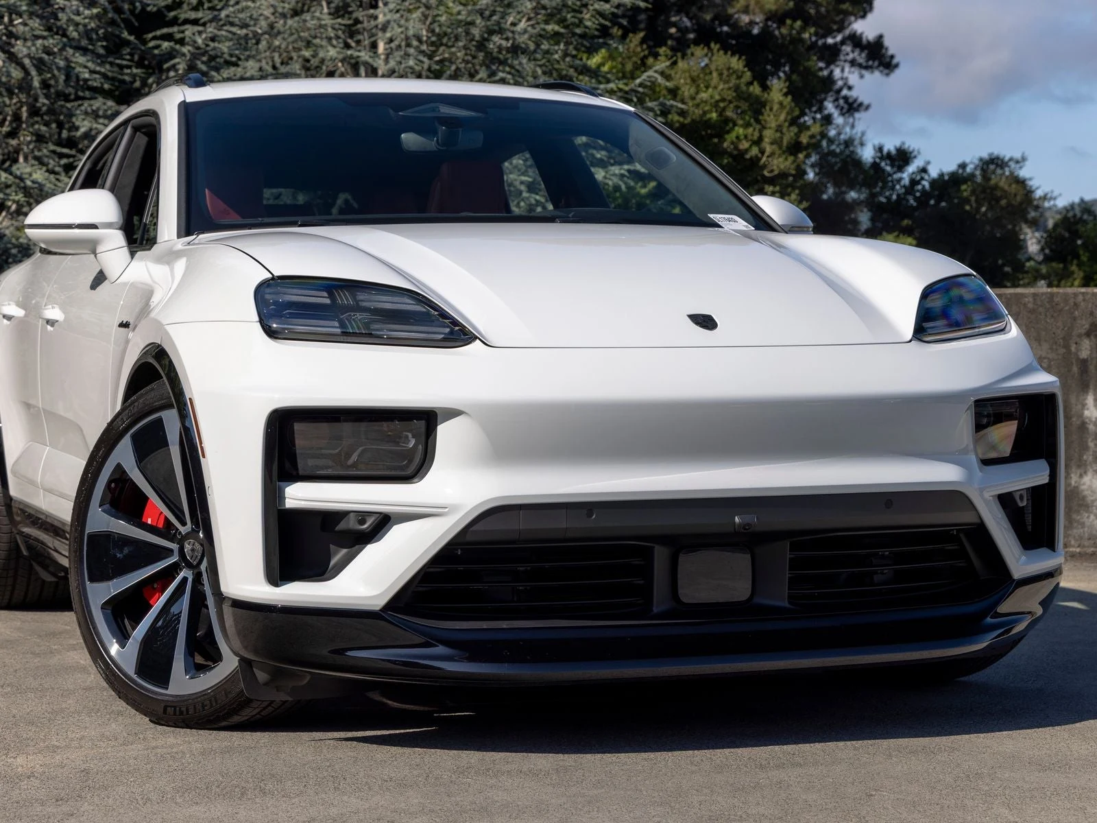 2025 Porsche Macan Turbo Electric (XAB), 9/20