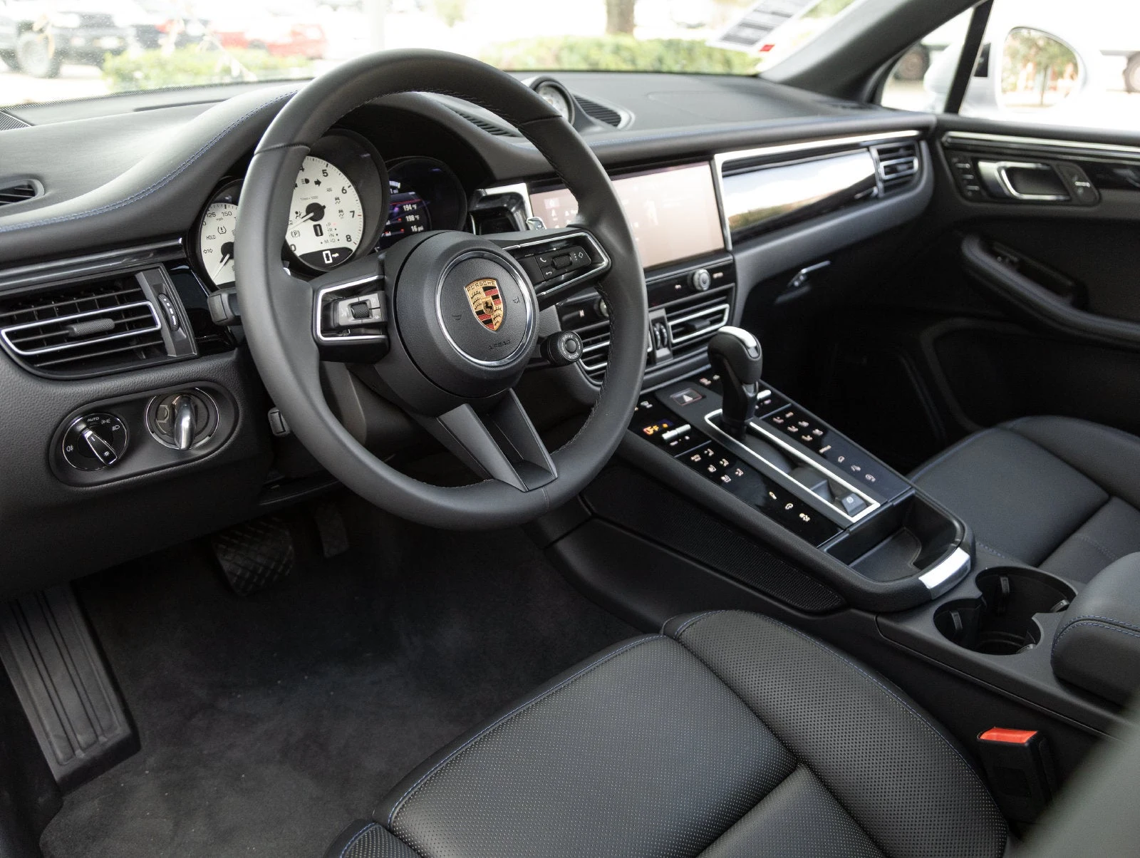 2026 Porsche Macan S (95B), 4/20