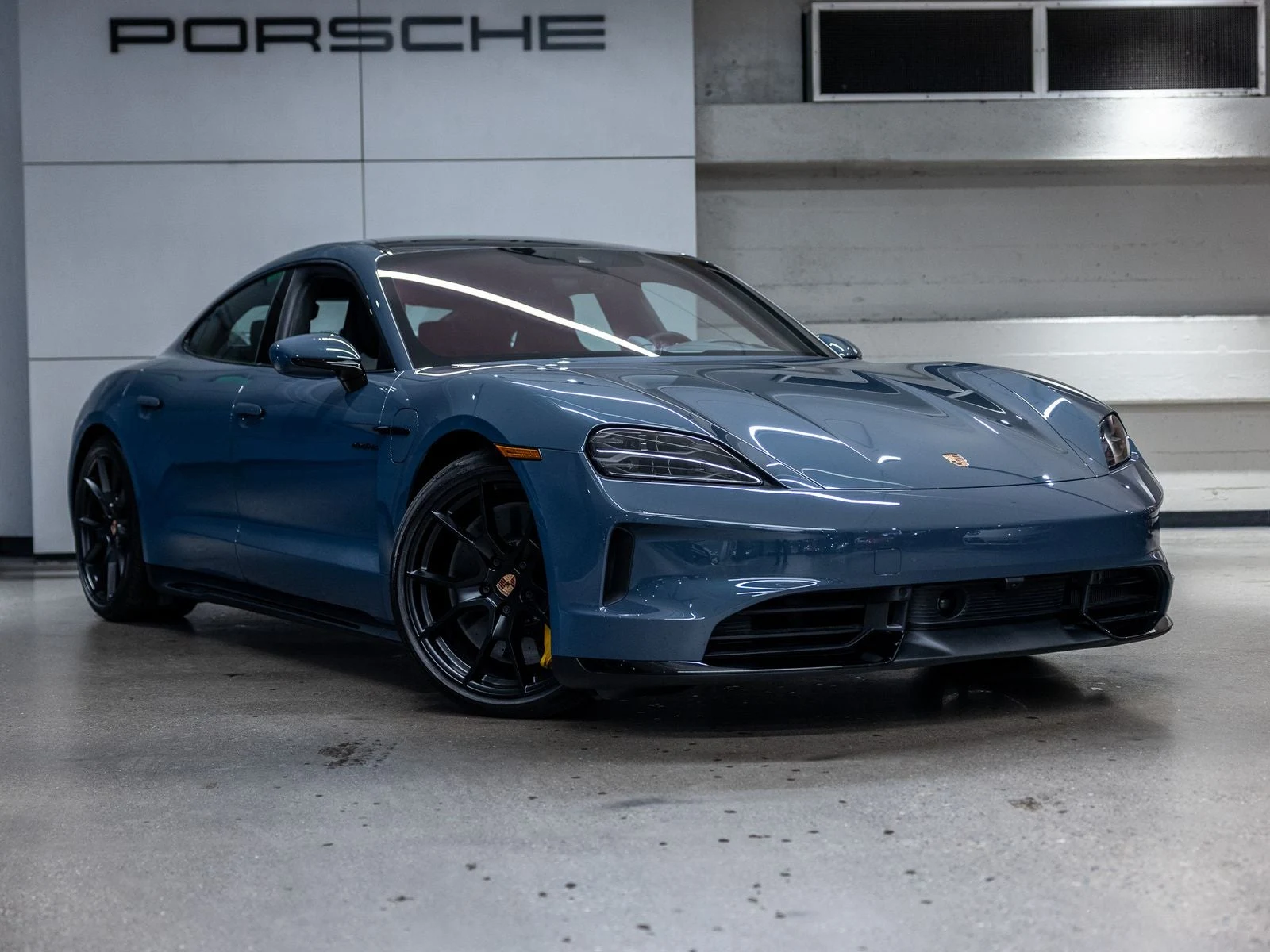 2026 Porsche Taycan GTS (2025 Update), 10/20