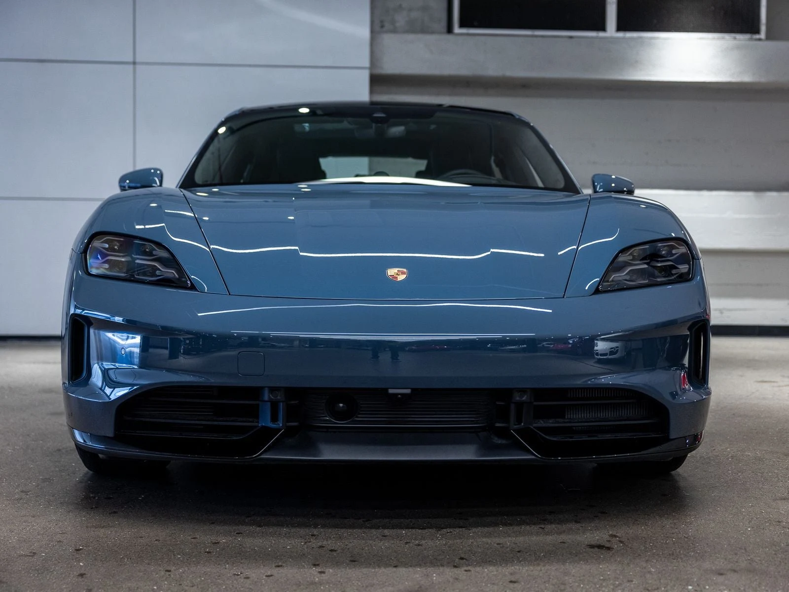 2026 Porsche Taycan GTS (2025 Update), 11/20
