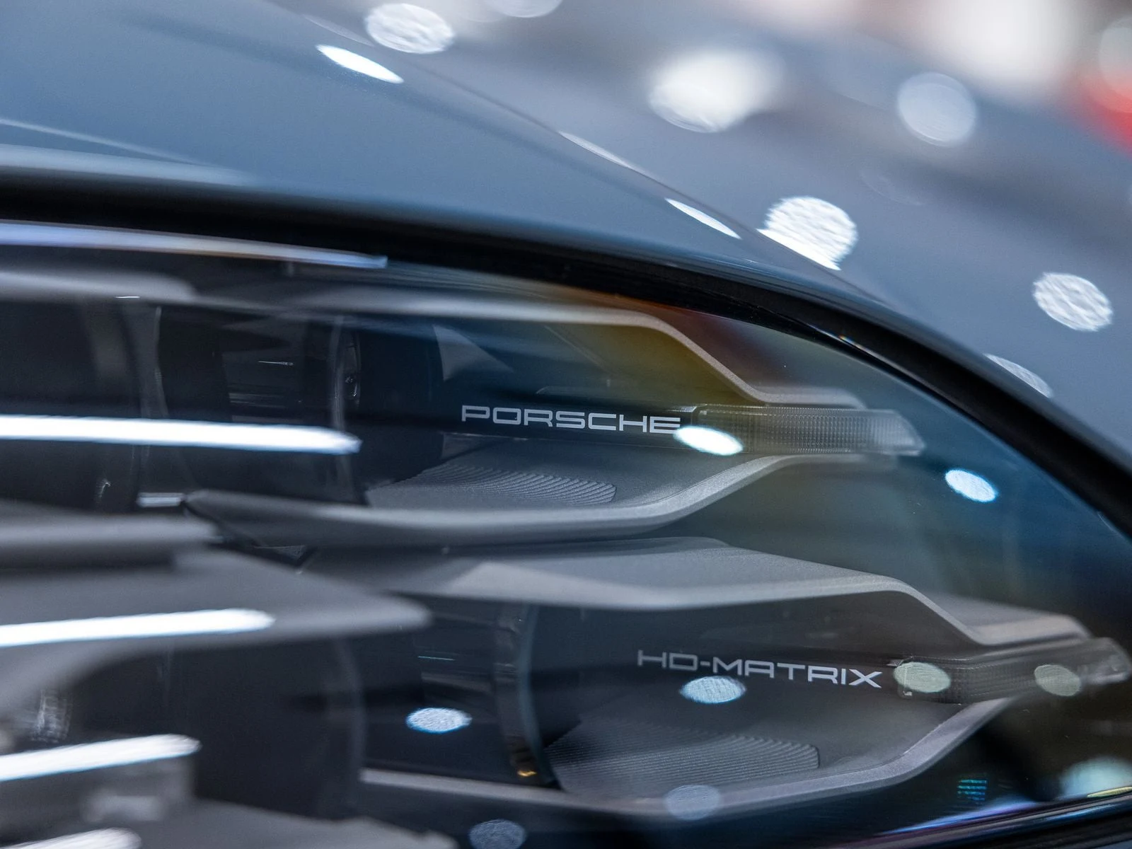 2026 Porsche Taycan GTS (2025 Update), 19/20