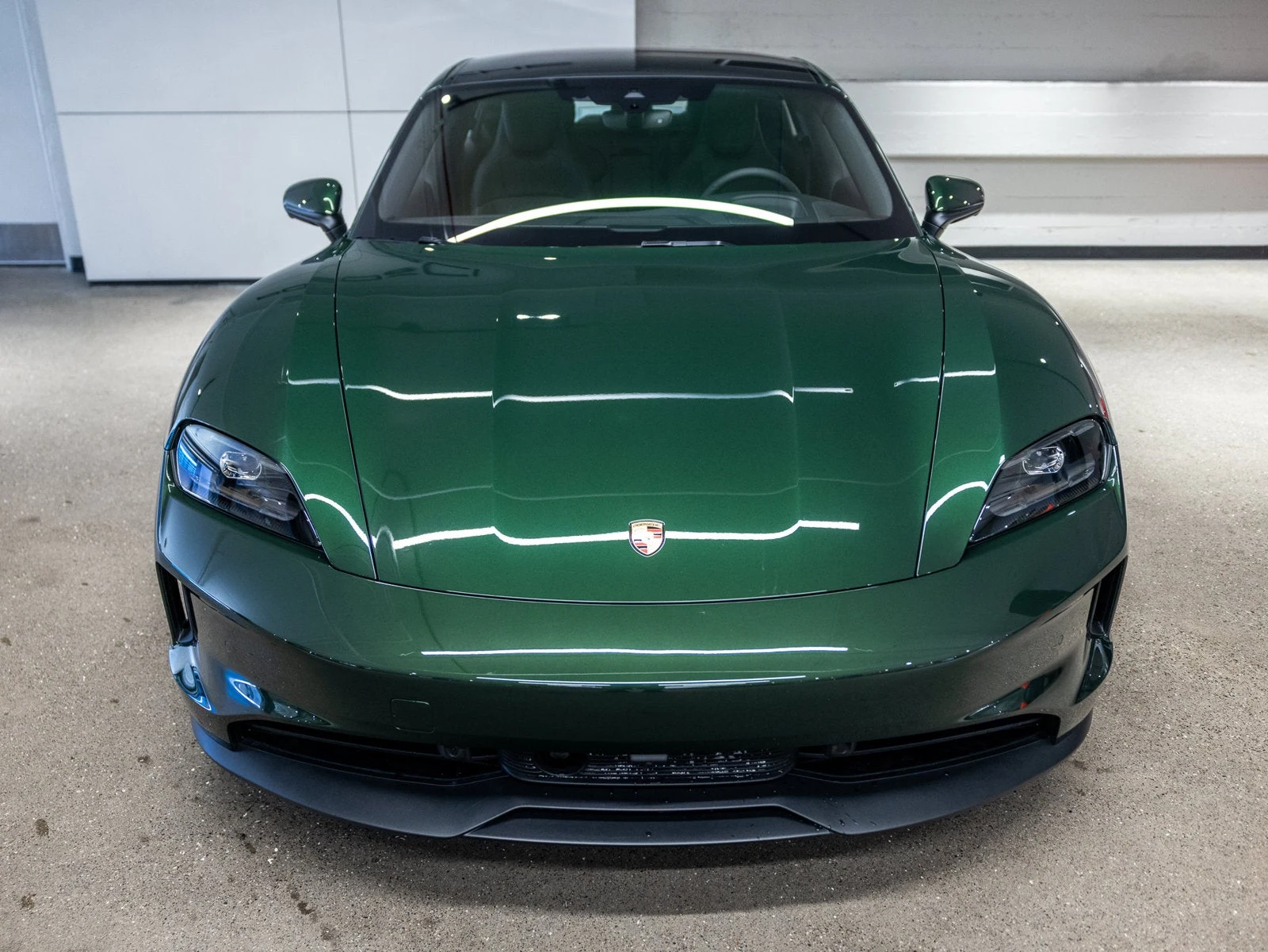 2026 Porsche Taycan 4 Sedan (2025 Update), 8/20