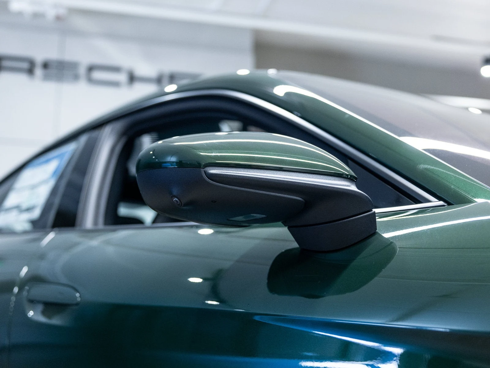 2026 Porsche Taycan 4 Sedan (2025 Update), 15/20