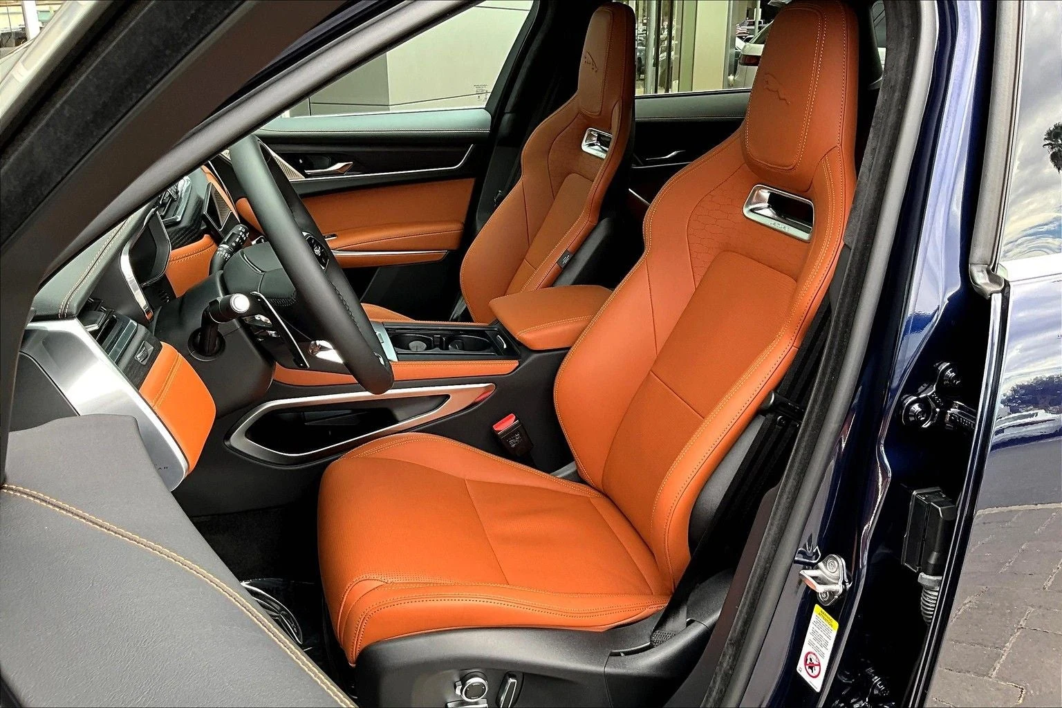 2026 Jaguar F-Pace P250 R-Dynamic S (X761), 9/13
