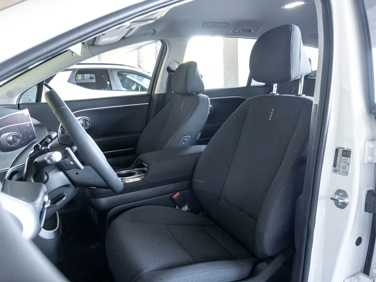2026 Hyundai IONIQ 9 SE (ME1), 14/20