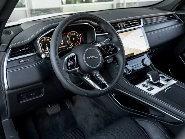 2026 Jaguar F-Pace P250 R-Dynamic S (X761), 16/20