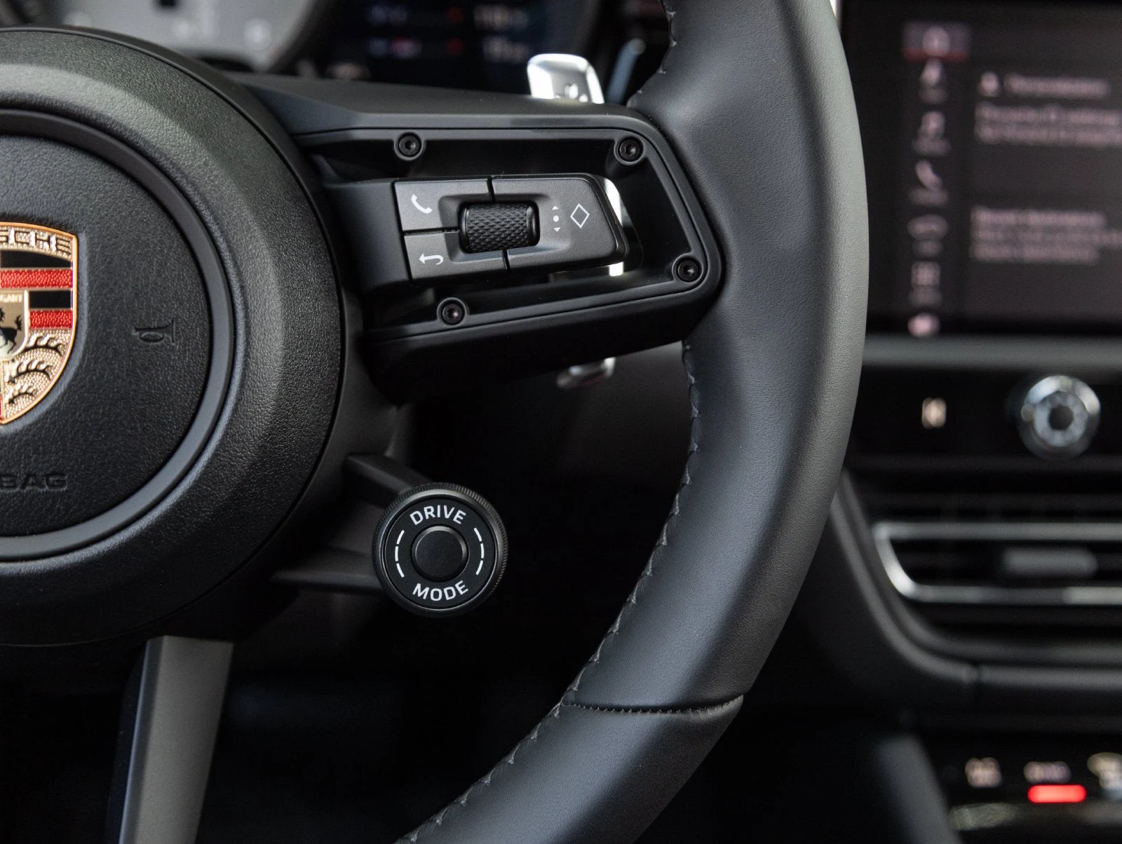 2026 Porsche Macan S (95B), 16/20