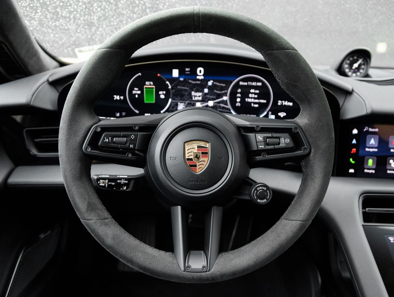2026 Porsche Taycan GTS (2025 Update), 13/20