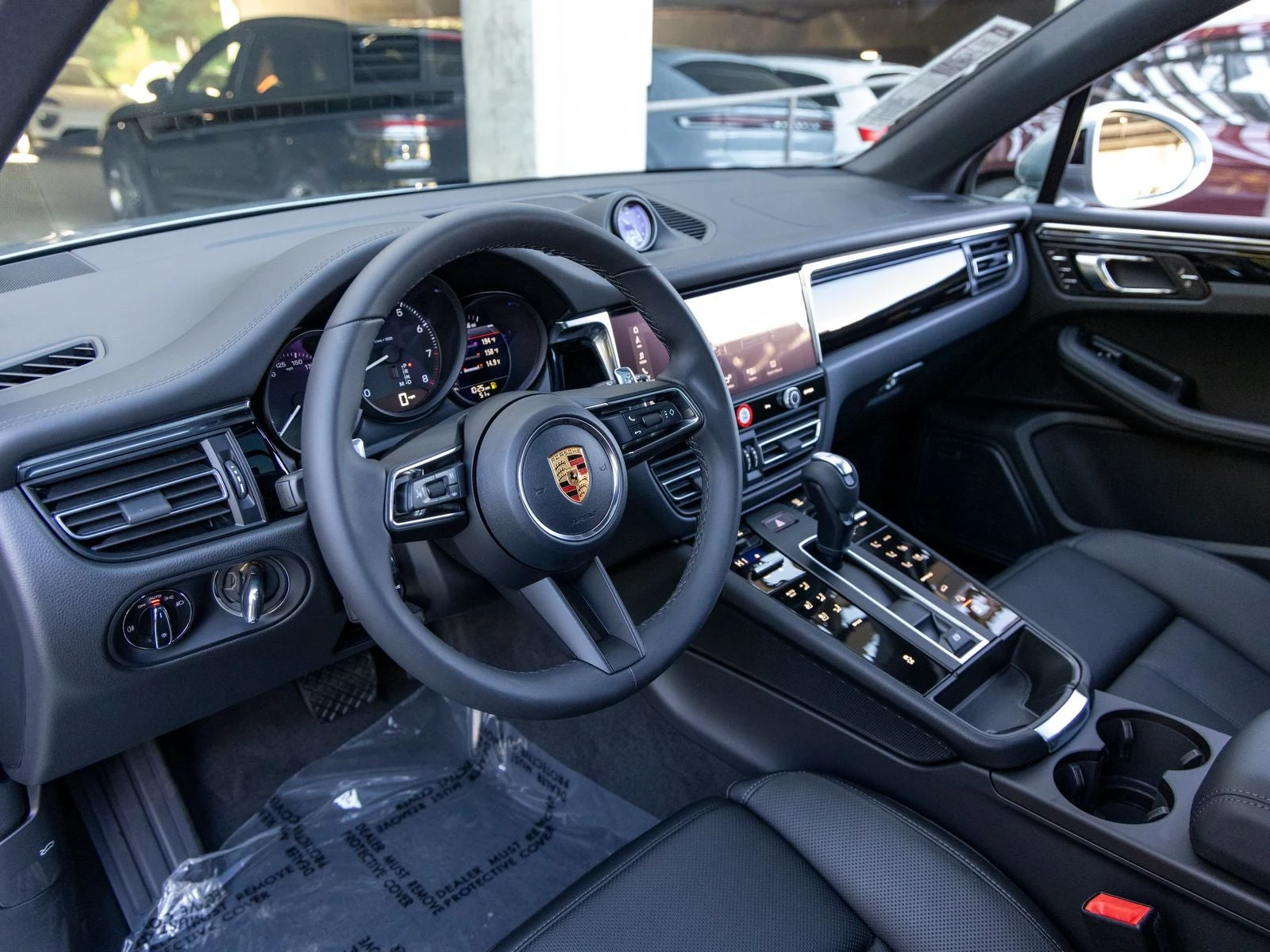 2026 Porsche Macan (95B), 4/20