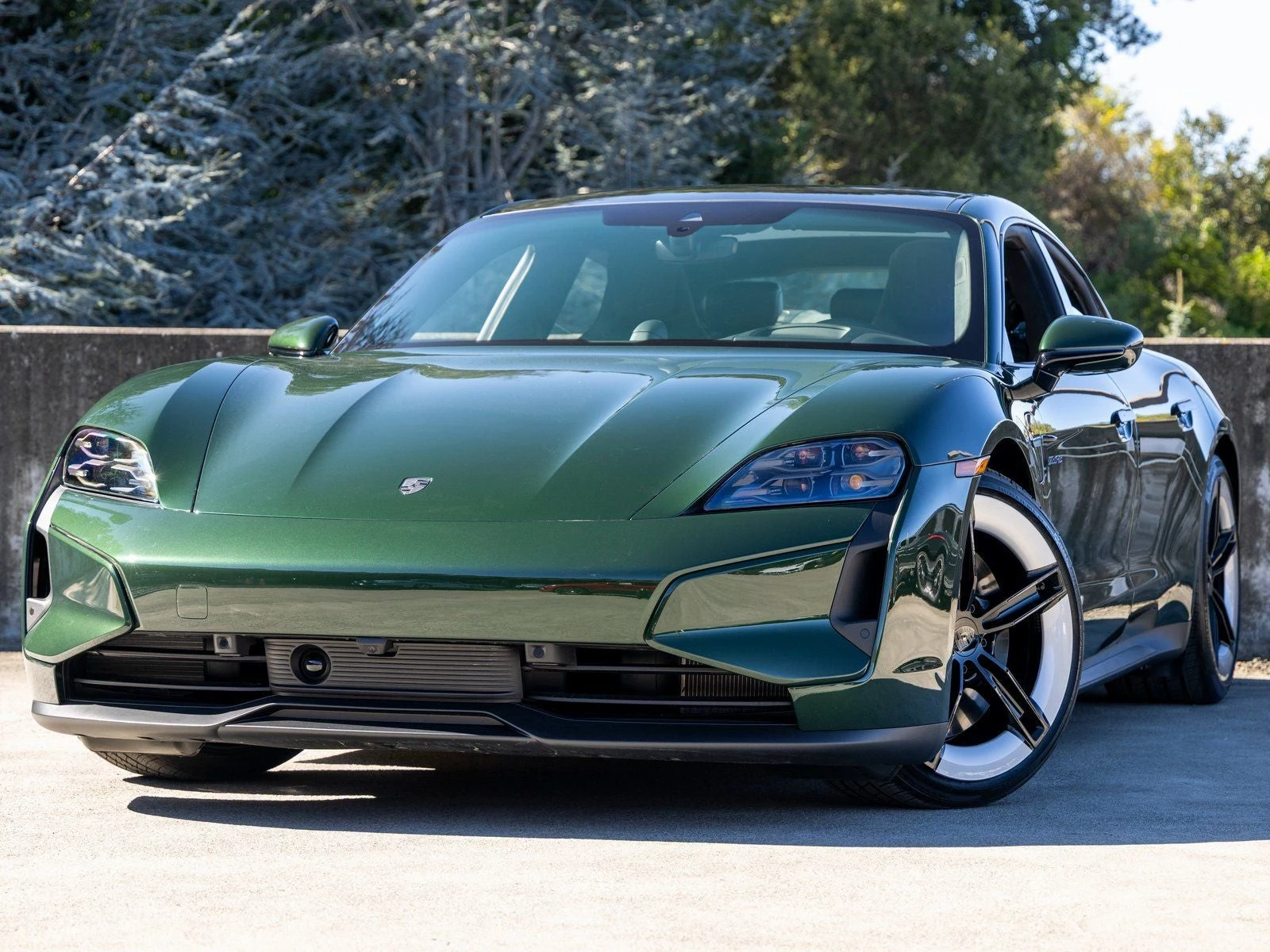 Porsche Taycan Turbo (2025 Update) · Oak Green Metallic Neo · Indigo Auto Group